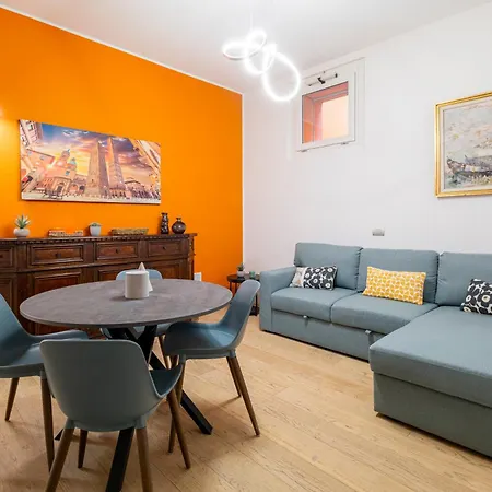 Urbanicooh Monticelli 4 Апартаменты