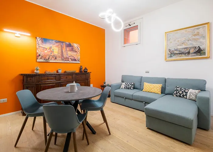 Urbanicooh Monticelli 4 Appartement