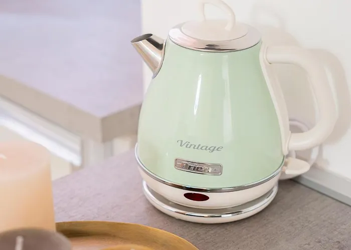 Urbanicooh Monticelli 4 * Bologna