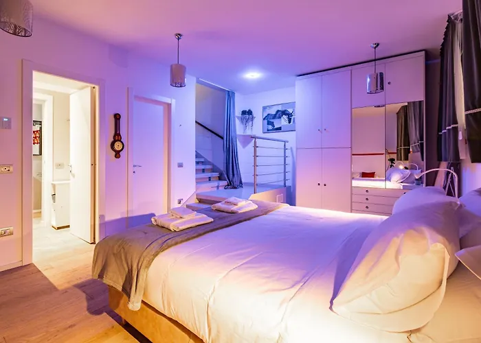 Urbanicooh Monticelli 4 *