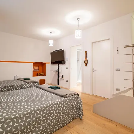 Urbanicooh Monticelli 4