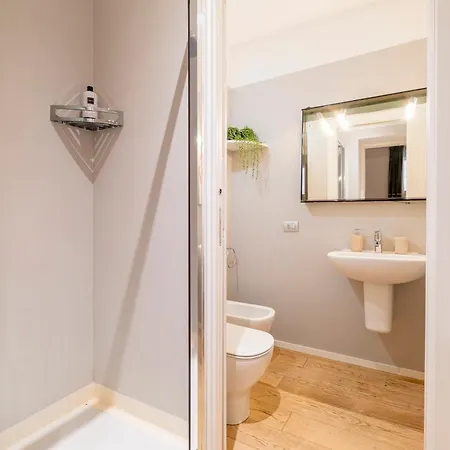 Urbanicooh Monticelli 4 Apartamento Bolonha